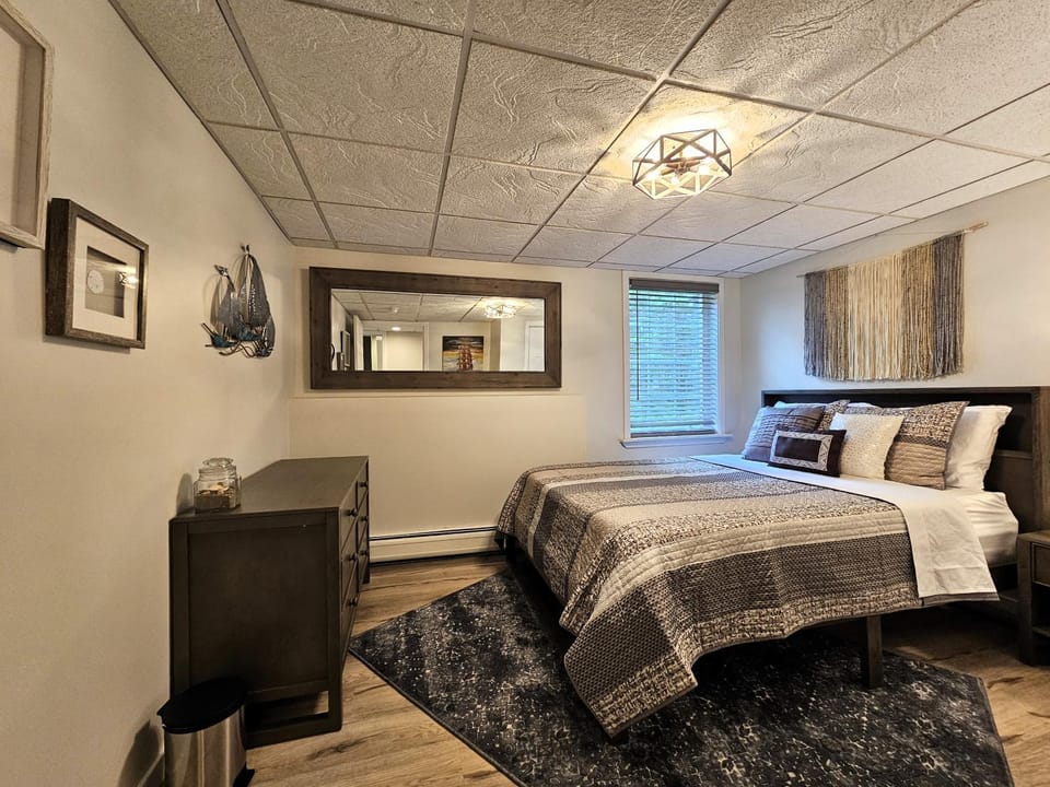 Bed, Bedroom