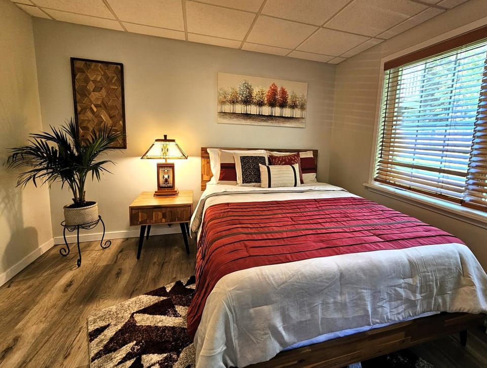 Bed, Bedroom