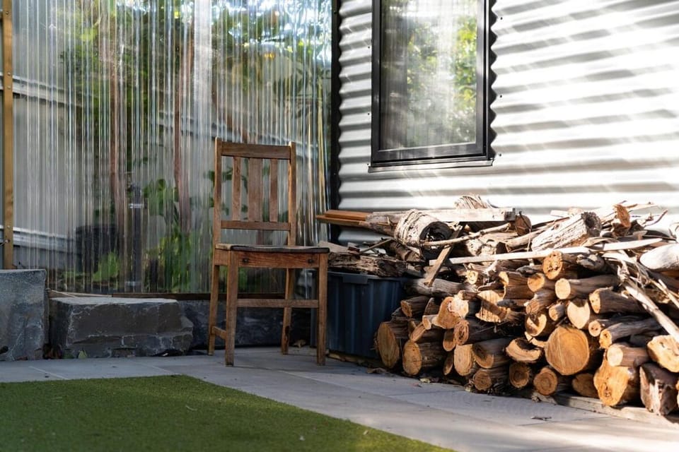 Hidden Retreat House in Tasmania