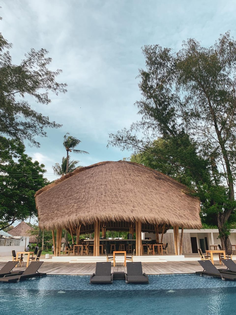 Property building, Restaurant/places to eat, Swimming pool