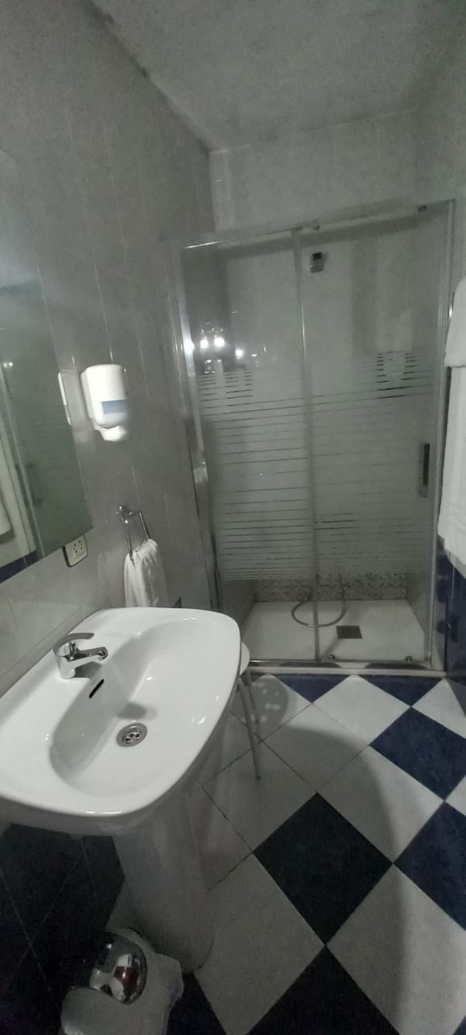 Hostal Las Cadenas Bed and Breakfast in Castile and León