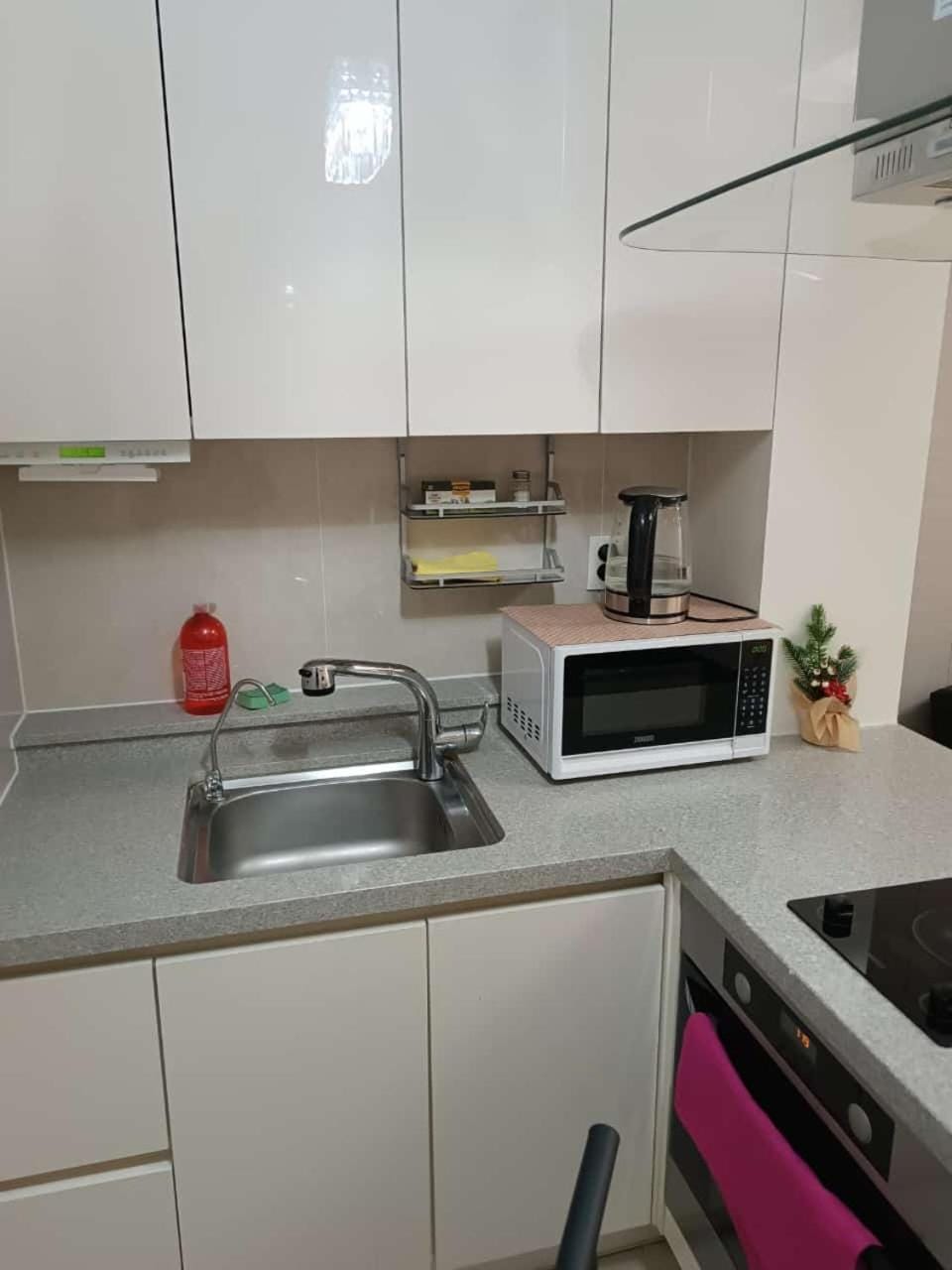 Kitchen or kitchenette, stove