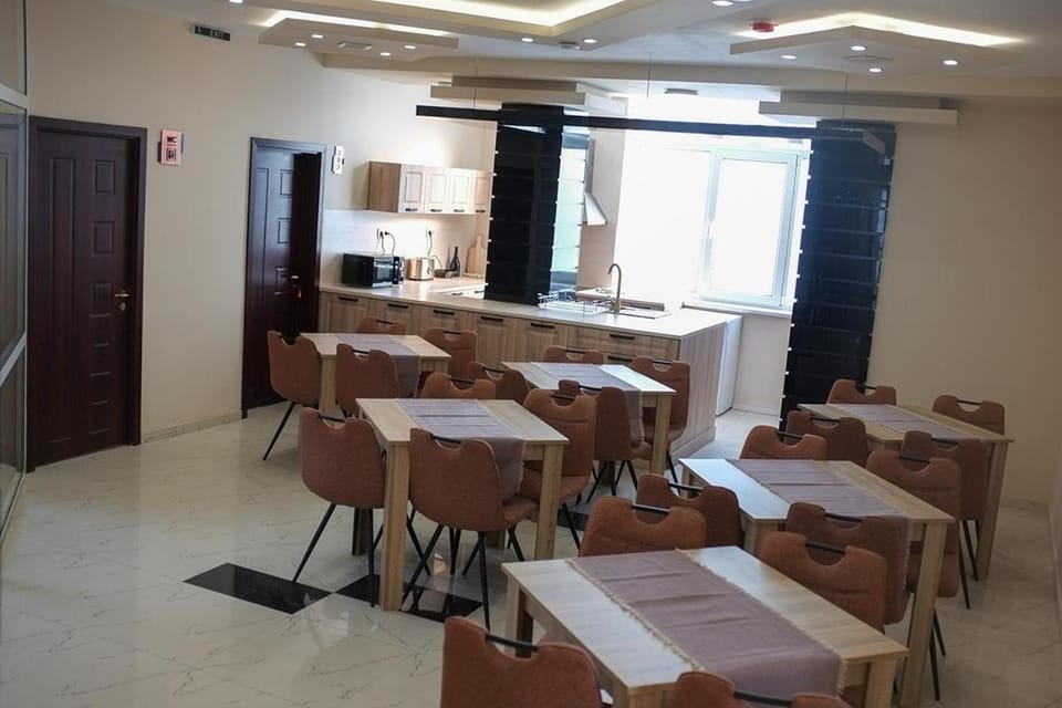 Kitchen or kitchenette, dishwasher, heating, heating, microwave, oven, stove, toaster