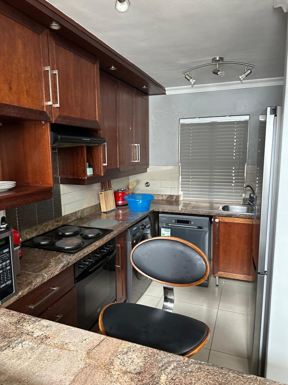 YA Eagle Wings Self Catering Shared Single room Lodge B Bed and Breakfast in Cape Town
