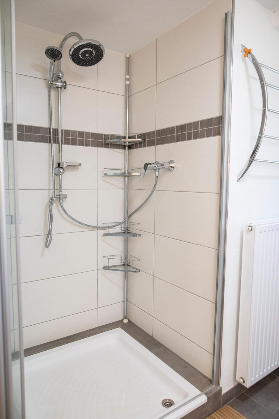Shower, Bathroom, towels