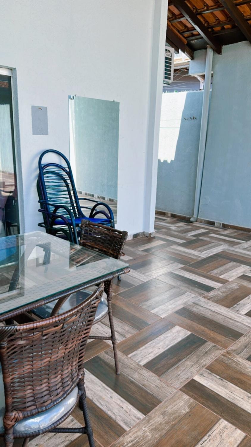 Casal central com piscina House in Campo Grande