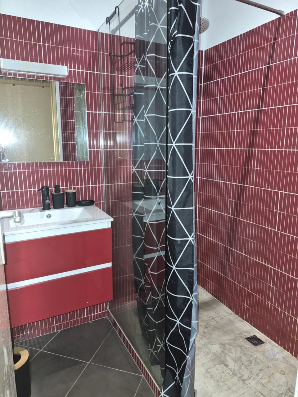 Shower, Bathroom