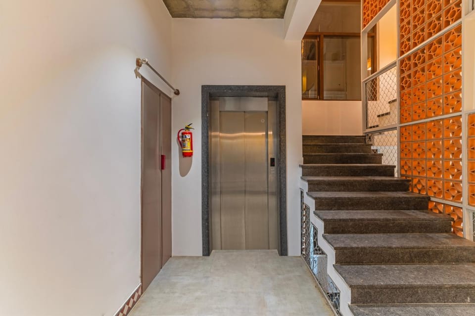 elevator