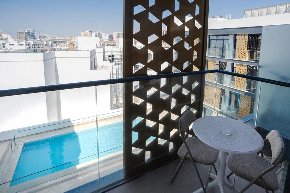 Vibrant Studio with Gym Access Apartment in Dubai