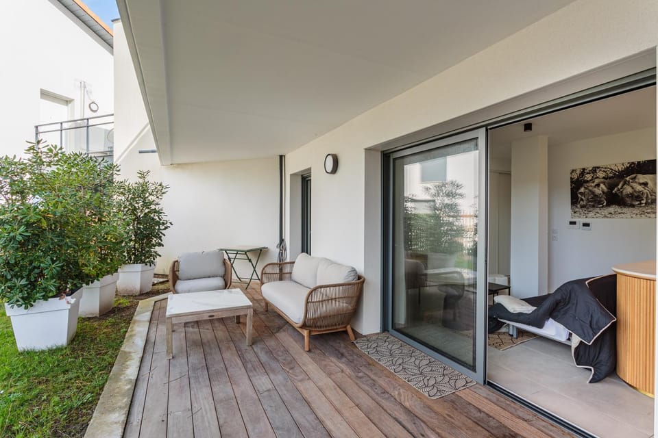 KARUKERA Bel appartement avec jardin au cœur de Chiberta Apartment in Anglet