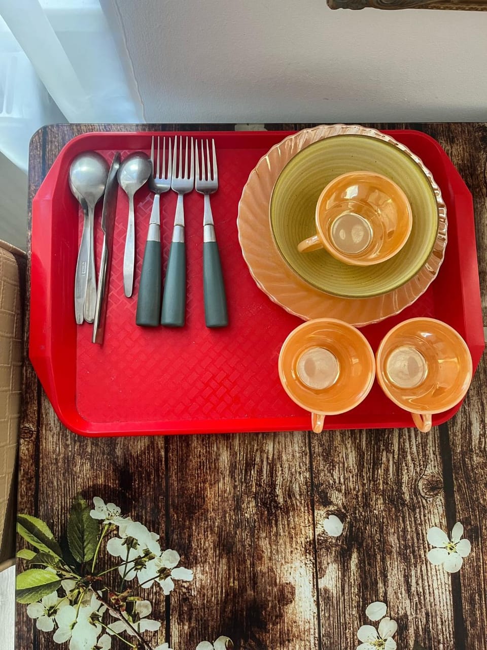 Dining area, Food