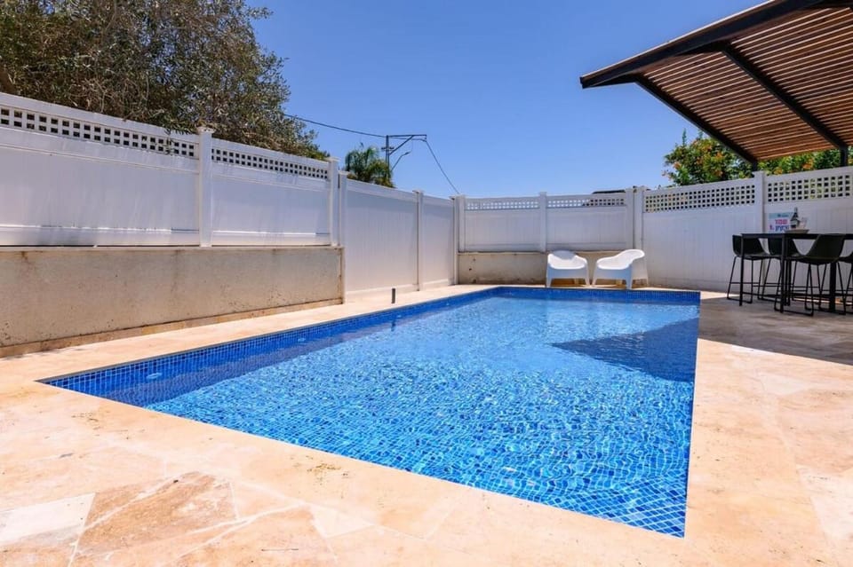 Villa Isan Villa in Haifa District