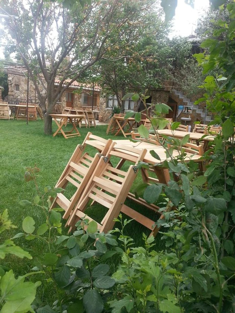 Nearby landmark, Restaurant/places to eat, Garden, Garden, Other, Supermarket/grocery shop, Shopping Area