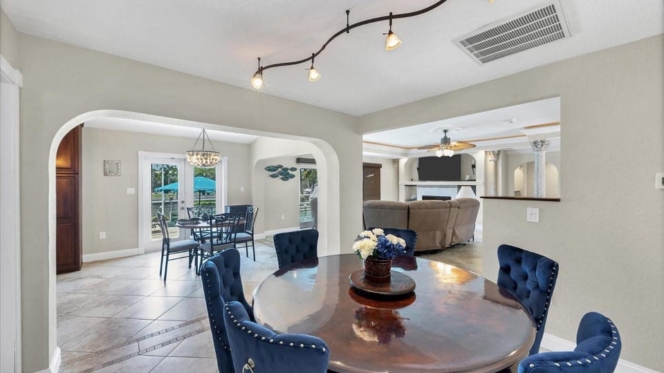 SBC945 Punta Gorda Isles House in Punta Gorda
