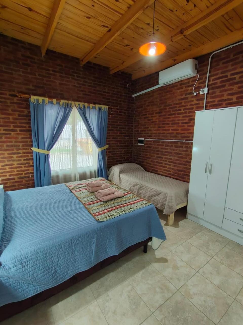 Bed, Photo of the whole room, Bedroom, wardrobe, air conditioner