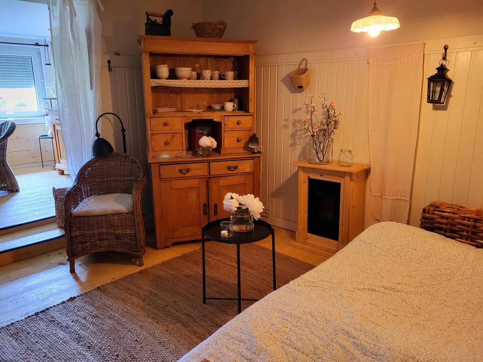 Property building, Living room