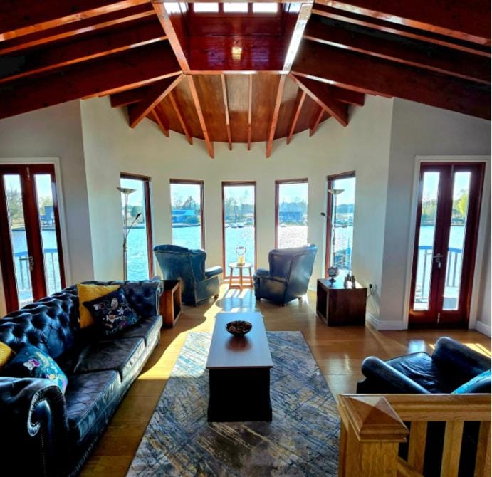Living room, River view, River view