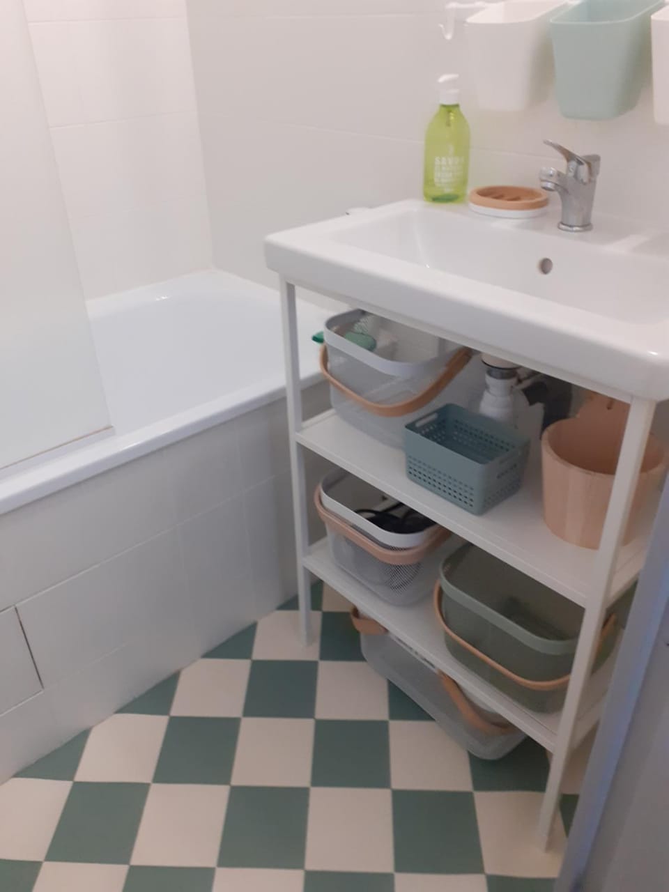 Bathroom, Bath