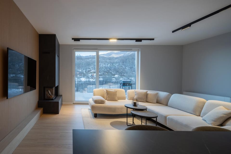 GO Villas - Brezovicë Villa in Europe