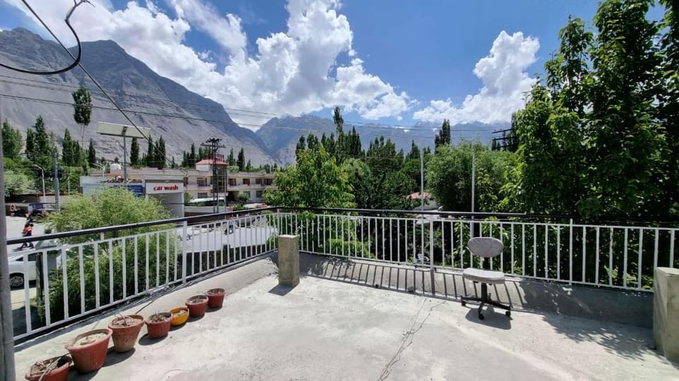Stay in Skardu Bed and Breakfast in Pakistan