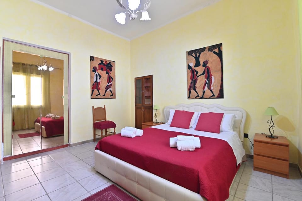 IzzHome Holiday Apartment in Pula