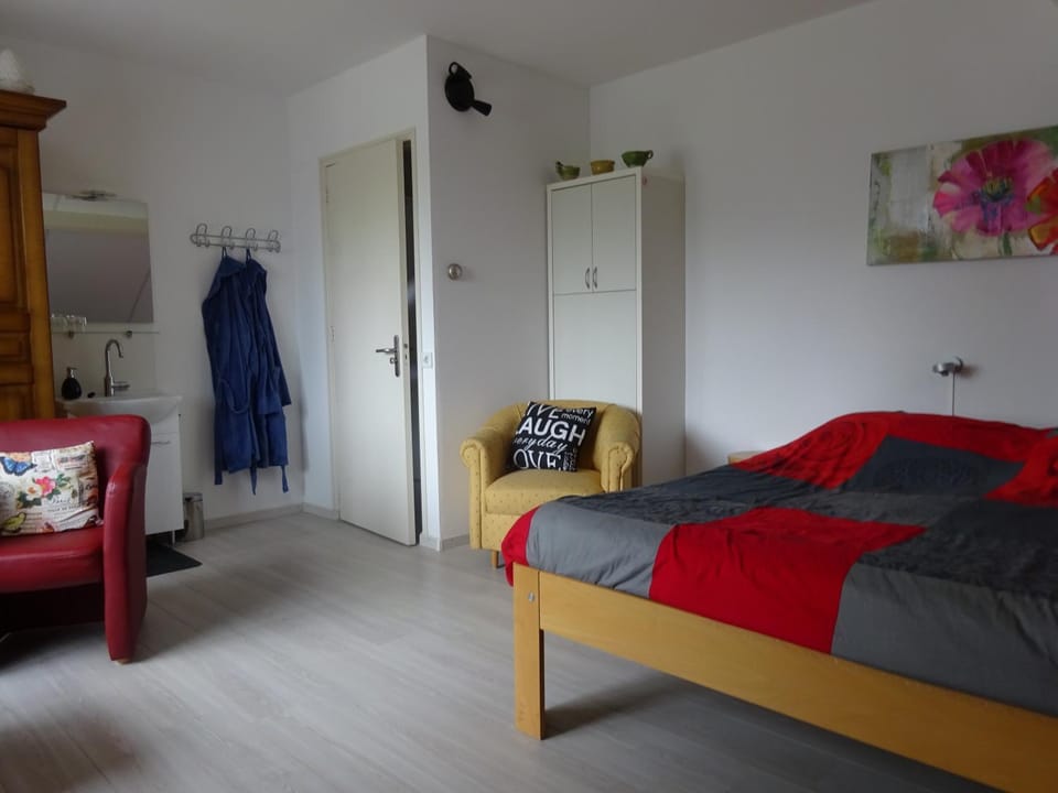 B&B Mendelts Bed and Breakfast in Emmen