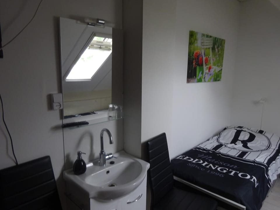 B&B Mendelts Bed and Breakfast in Emmen