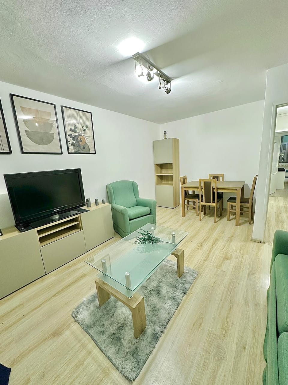 Varsovian Chic - Stylish 2BR in City Center with Balcony & Views Apartment in Warsaw
