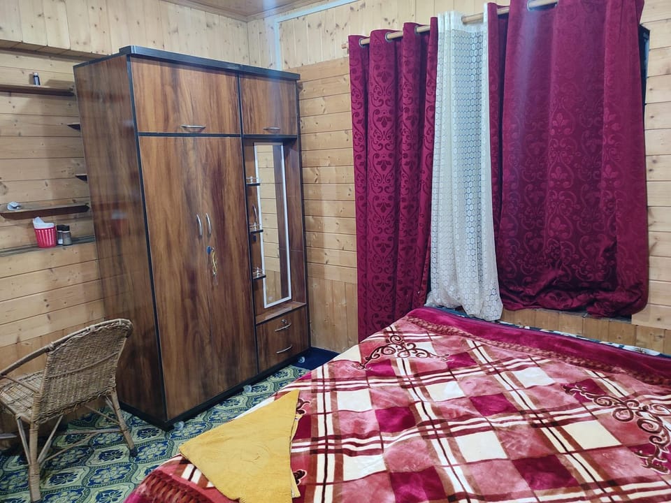 Bed, Bedroom, wardrobe