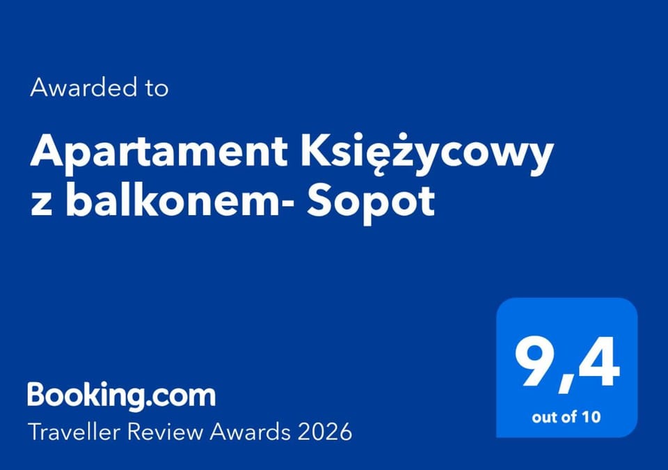 Apartament Księżycowy z balkonem- Sopot Apartment in Sopot