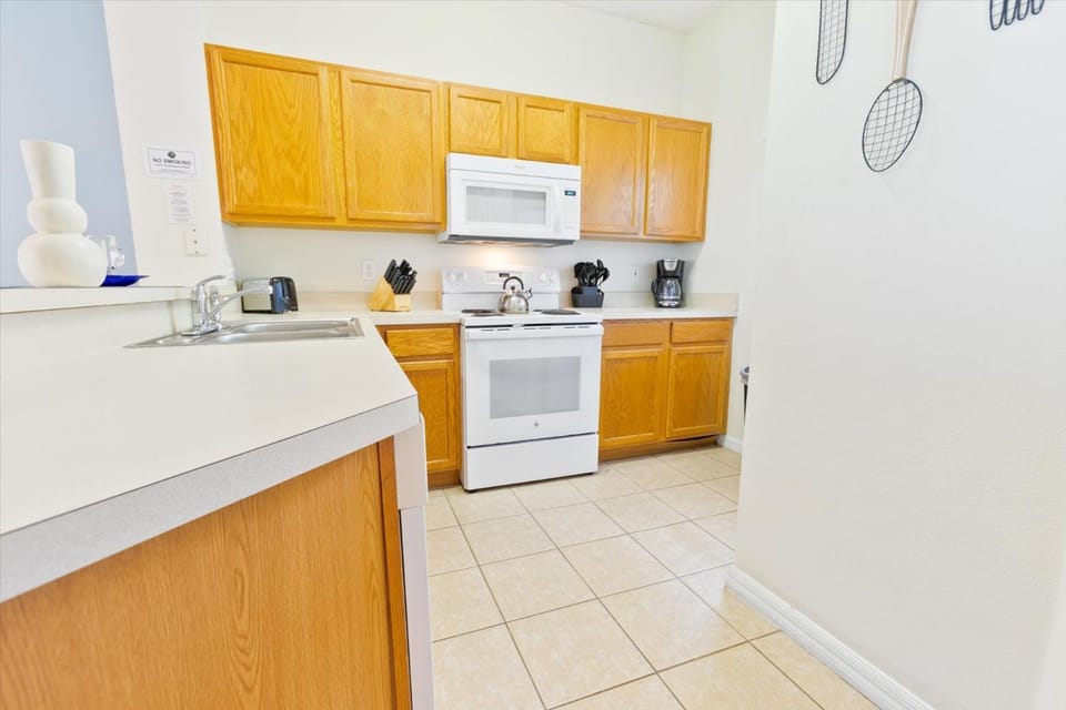 CCL8536 House in Four Corners