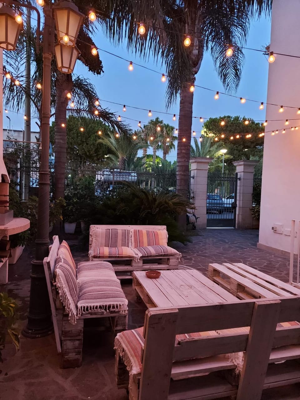 Garden, Evening entertainment