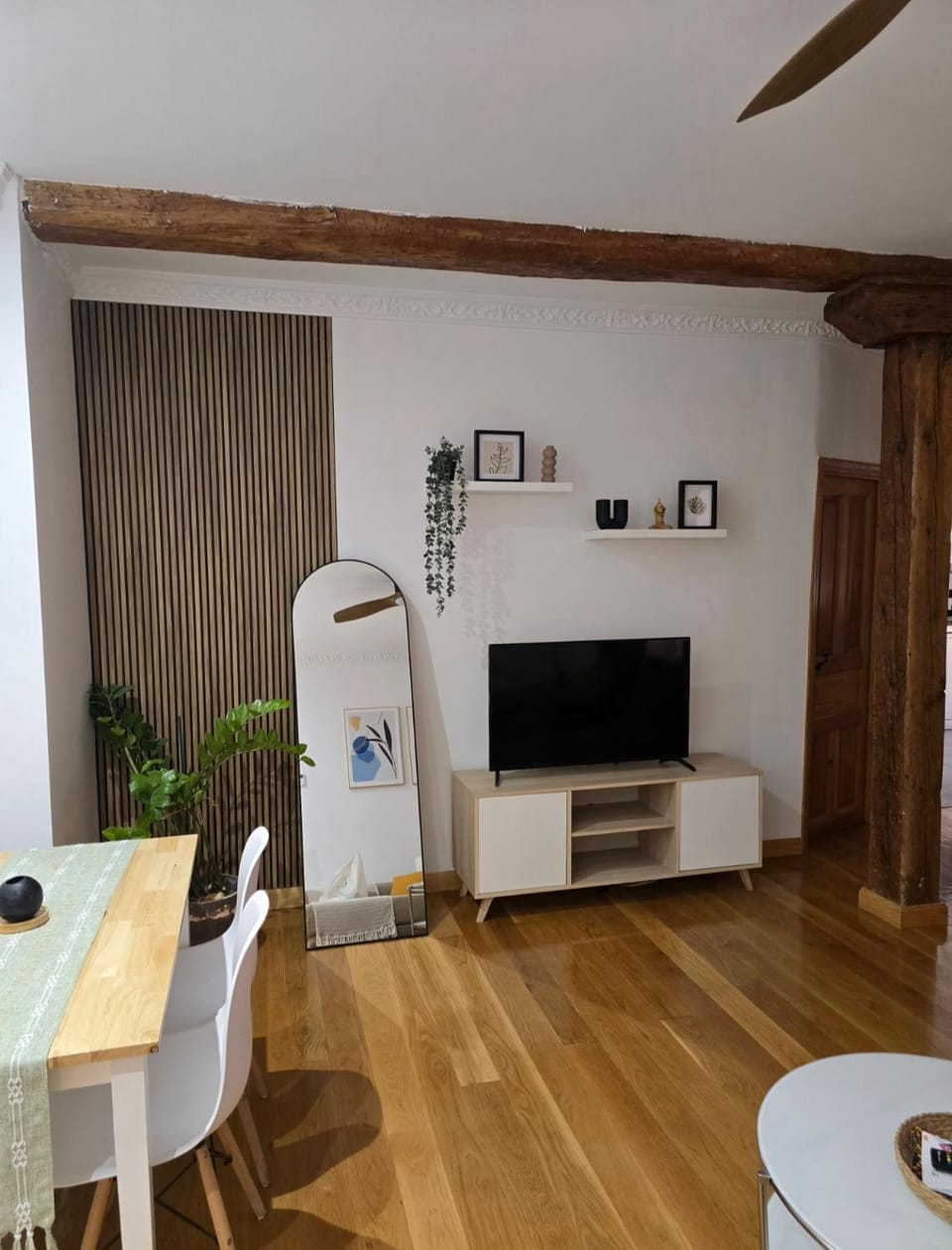Juan Lobo Apartment in Logrono