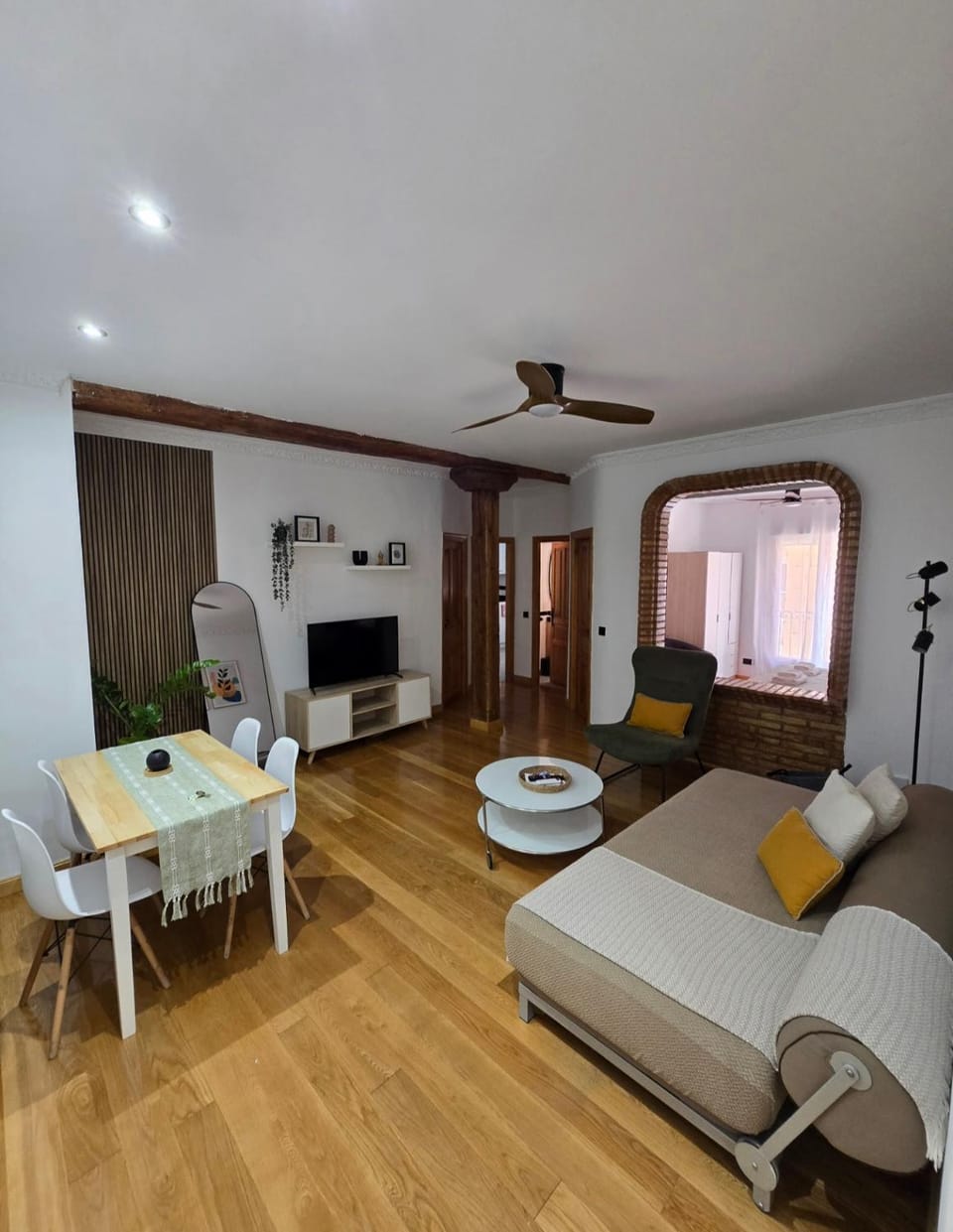 Juan Lobo Apartment in Logrono