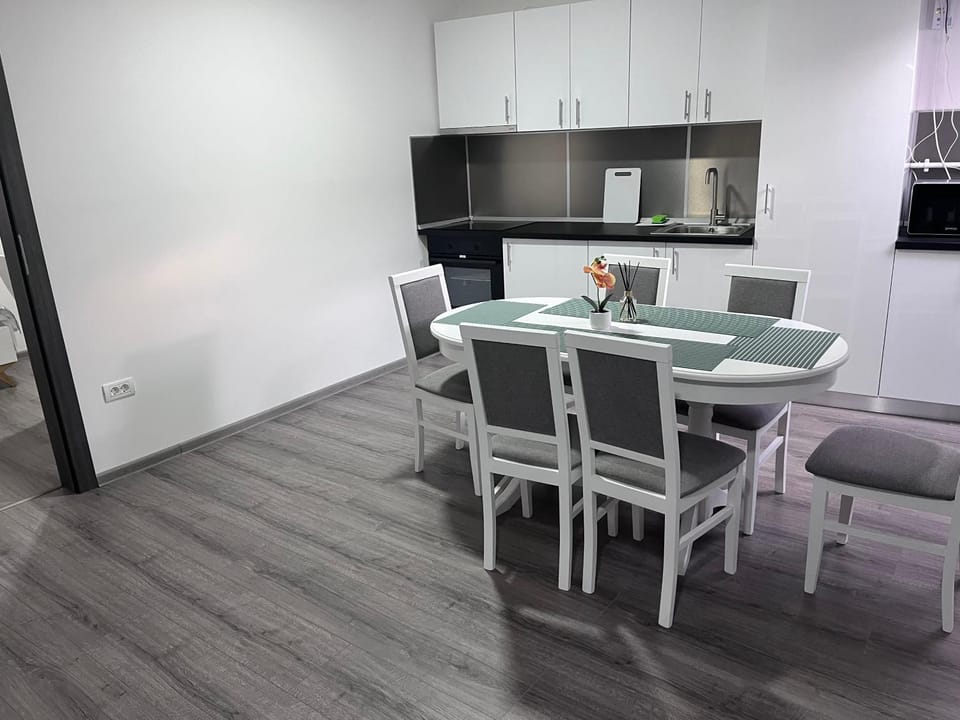 Casa Eden Apartment in Timiș County