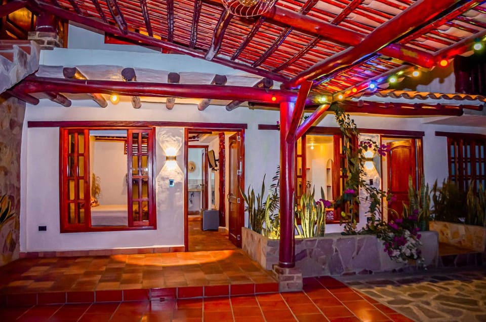 Casa Aminta Bed and Breakfast in Santander, Colombia