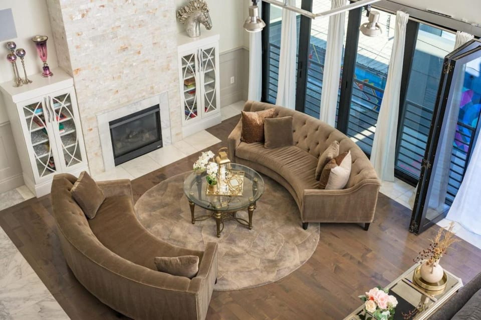 TV and multimedia, Living room, fireplace