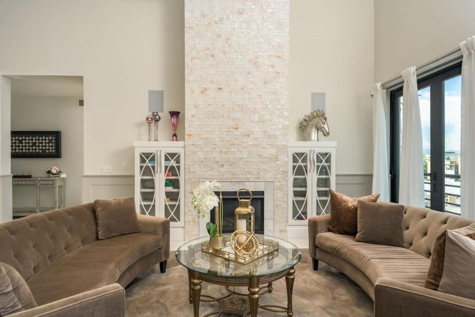 Living room, fireplace