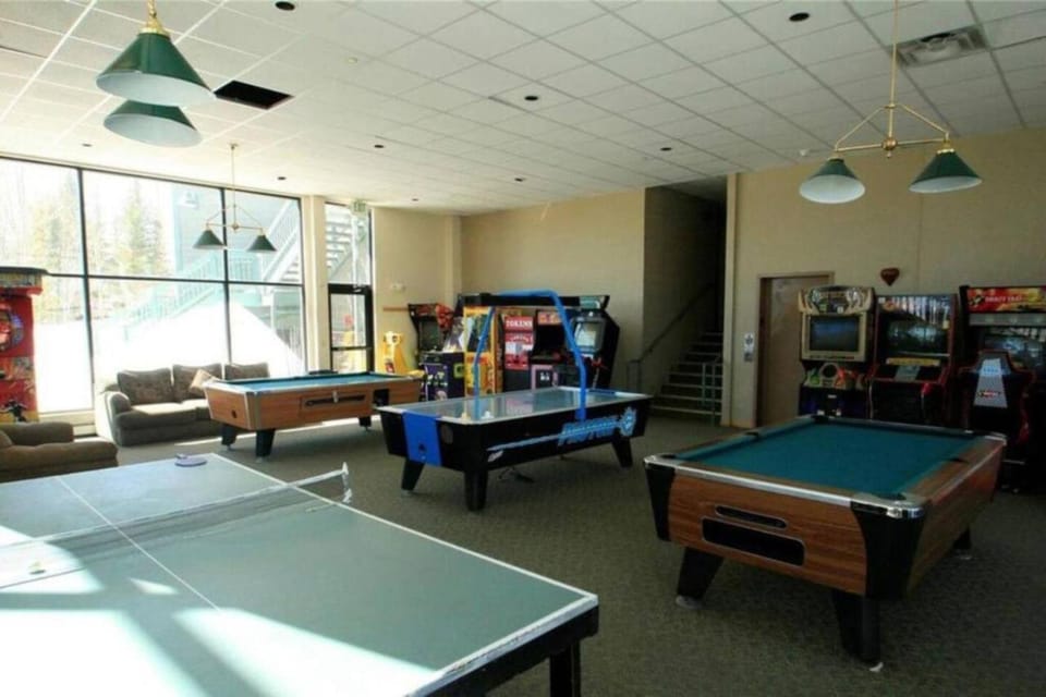 Communal lounge/ TV room, Game Room