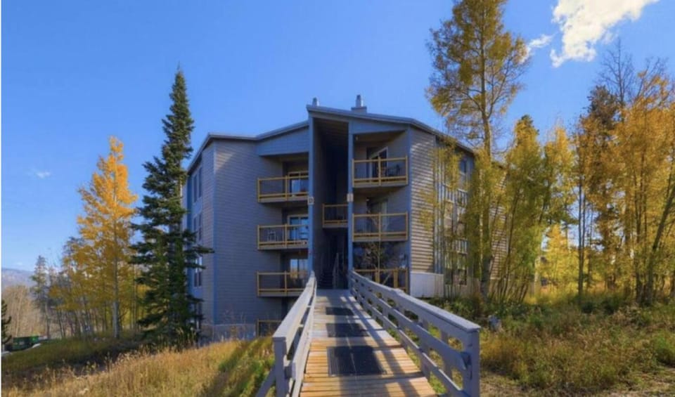 Property building, Natural landscape