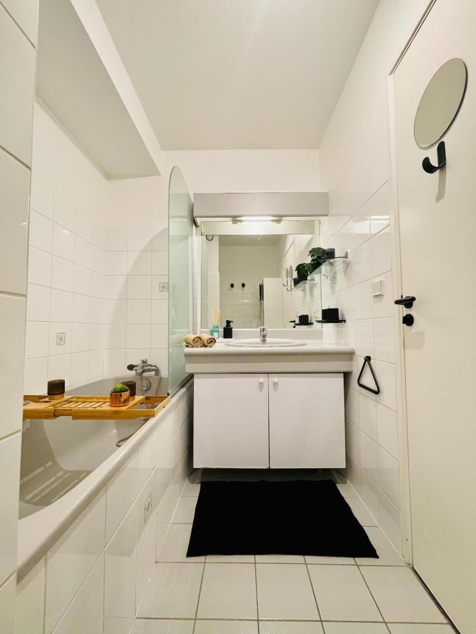 Bathroom, Bath
