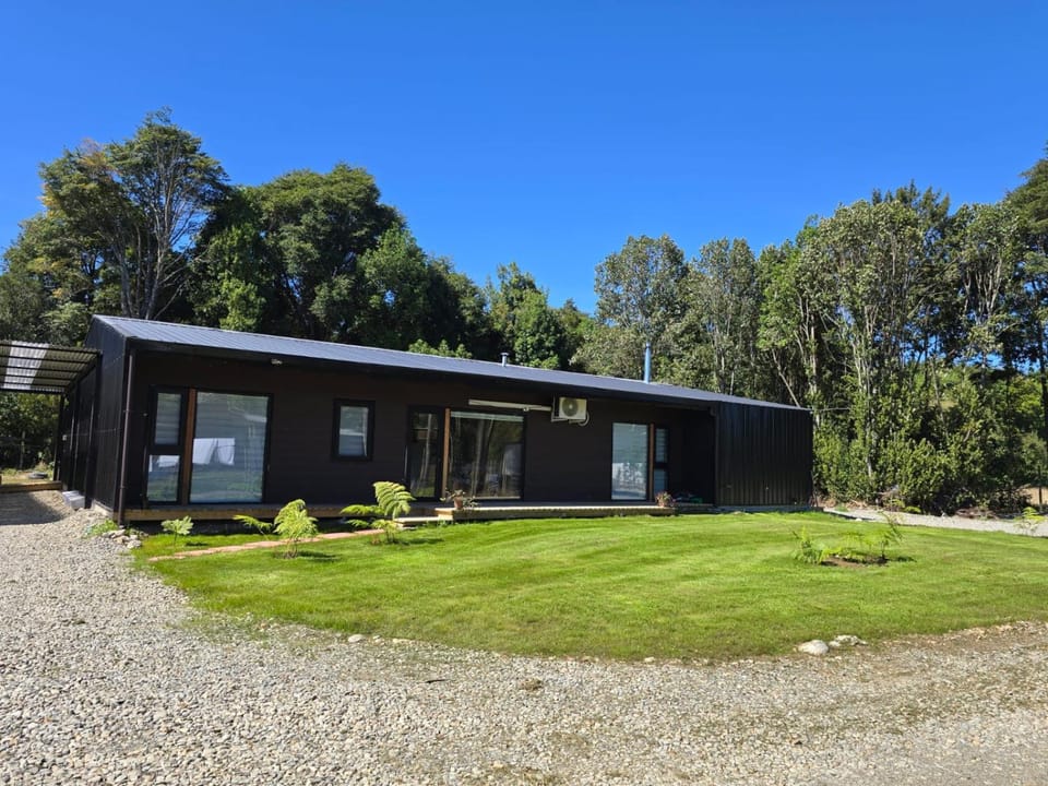 Apartamento campestre 2 dormitorios con terraza Apartment in Los Lagos, Chile