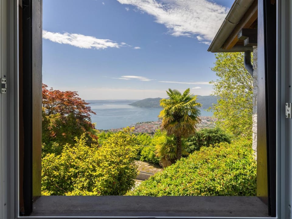 Garden, Bedroom, Lake view