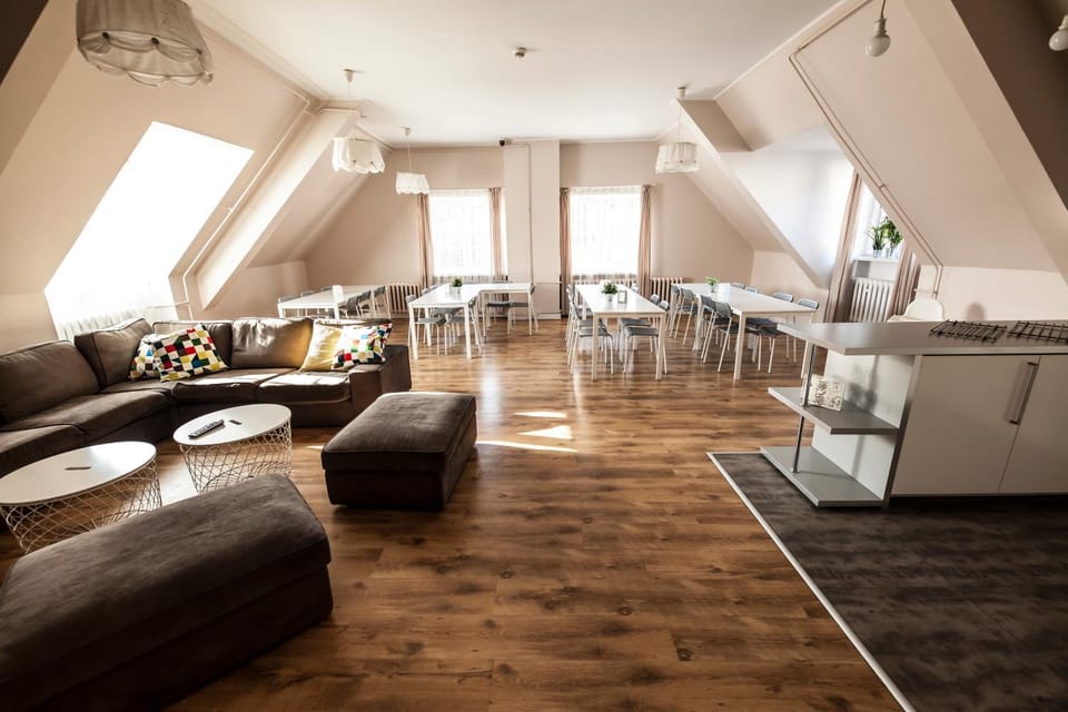 Communal lounge/ TV room