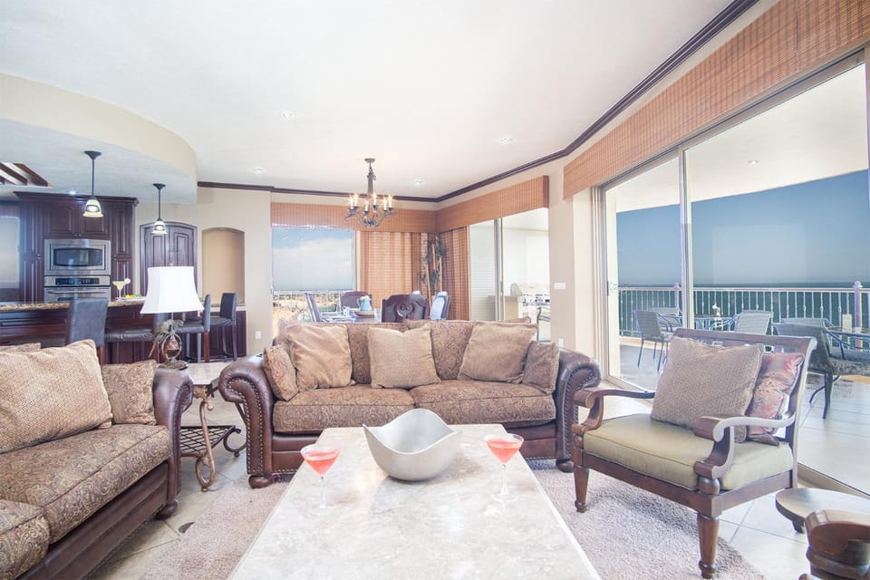 Balcony/Terrace, Living room, Seating area