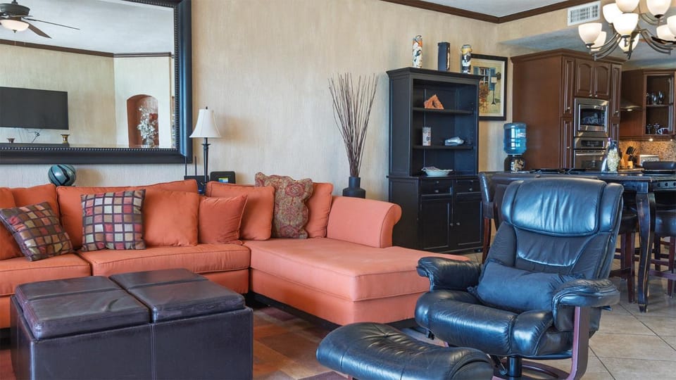 Living room, Seating area