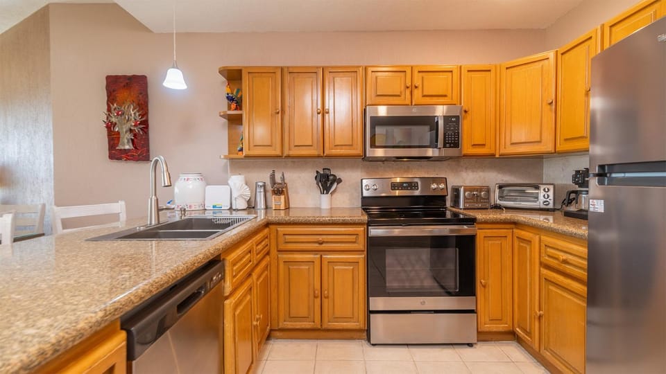 Kitchen or kitchenette, oven, stove