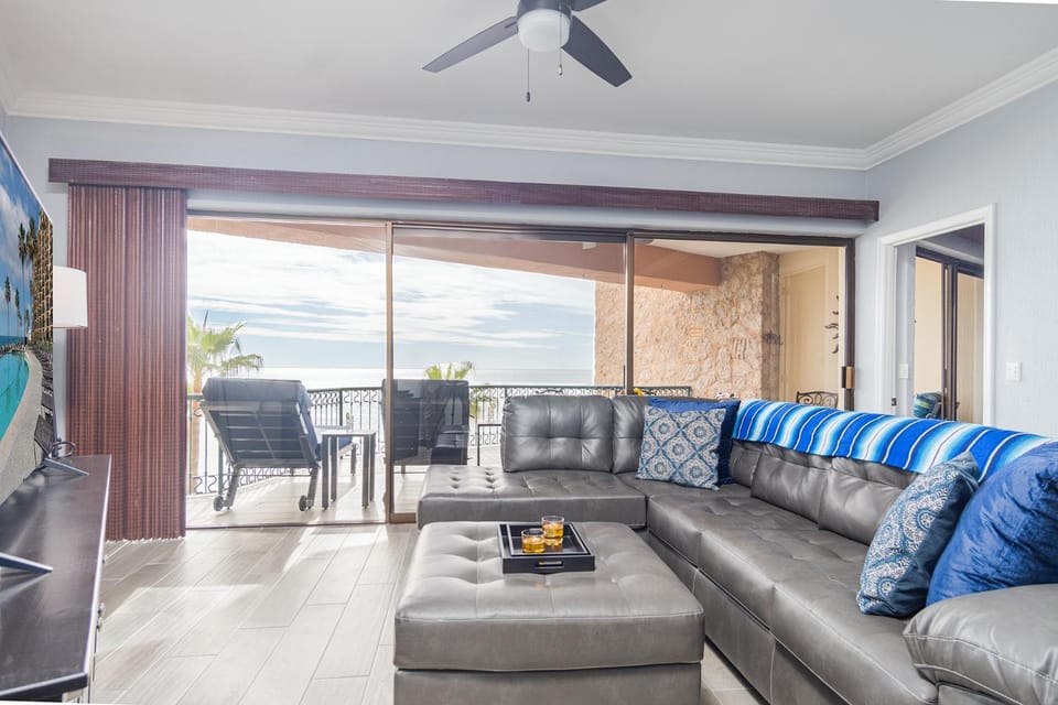 Day, Living room, Seating area, Sea view