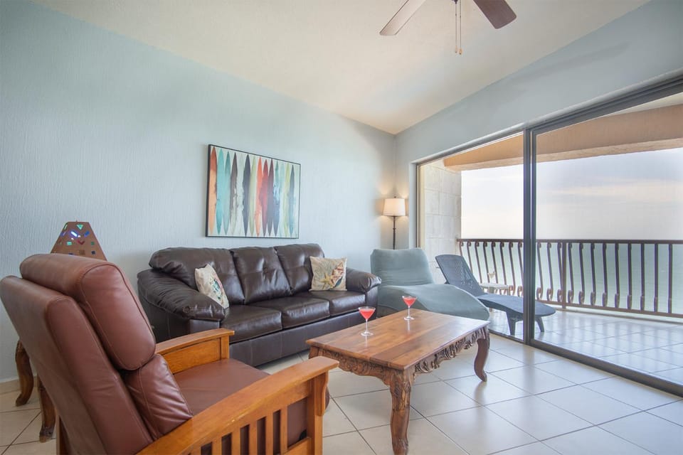 Balcony/Terrace, Living room, Seating area