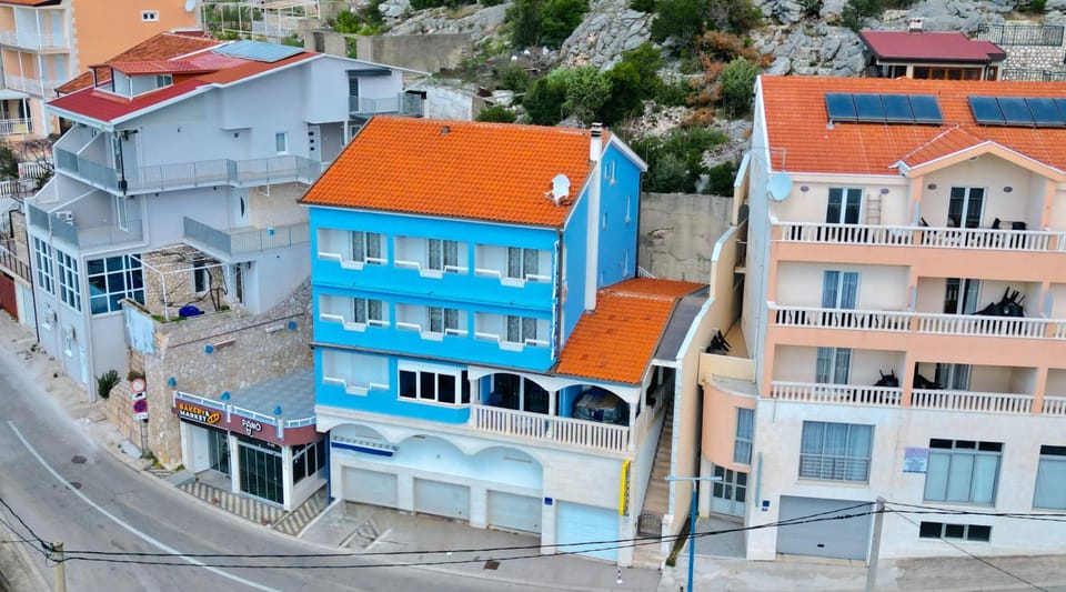 Property building, Bird's eye view